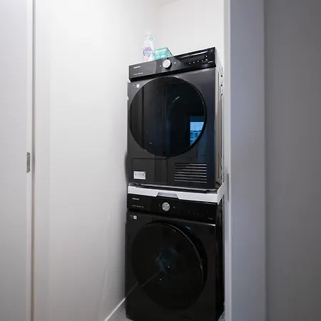 Arthur Apartment